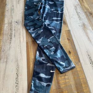 Nike Camouflage Leggings - Blue and Gray